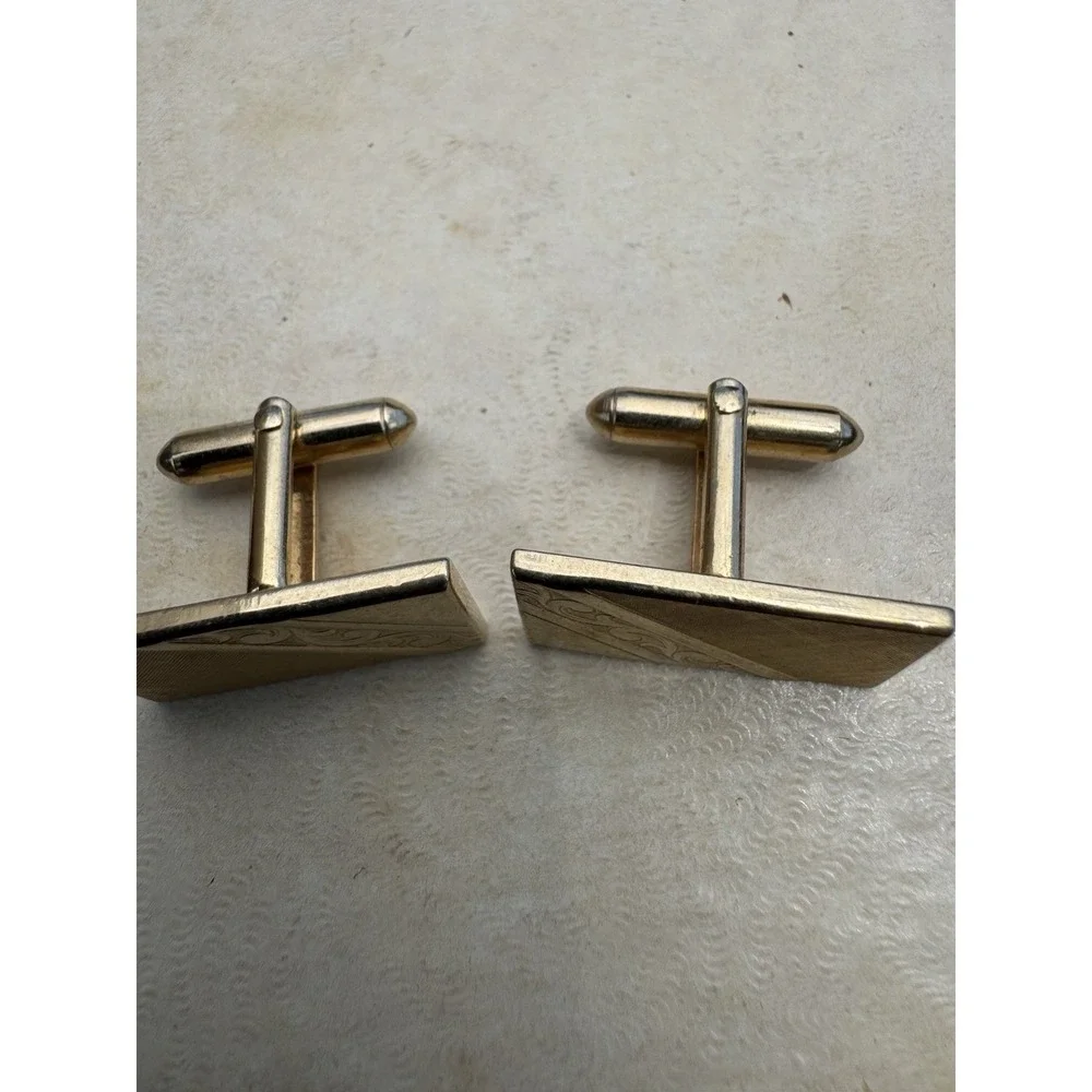 Vintage Swank Gold Tone Cufflinks Geometric Pattern Mens Dress Cuff Links